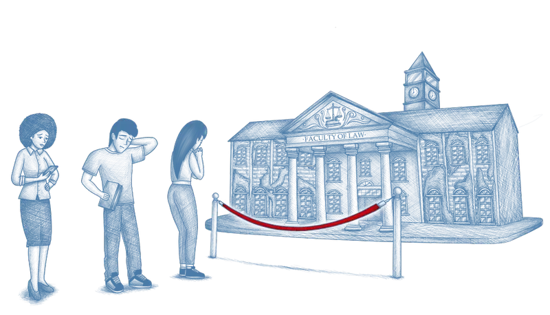 Students looking at courthouse with LSAT barrier